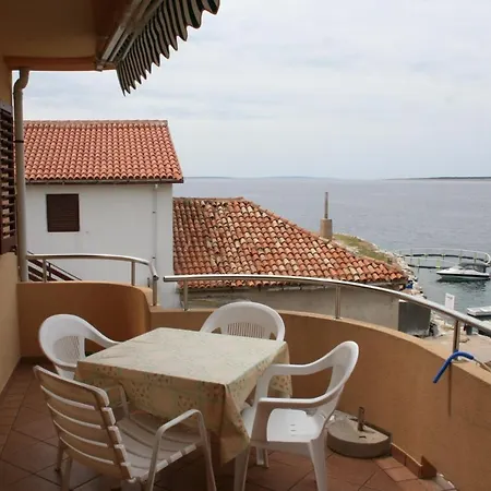 Apartments By The Sea Mandre, Pag - 4095 *